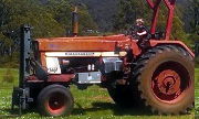International Harvester 696